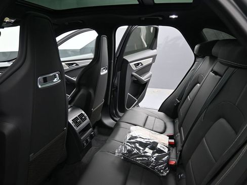 New 2026 Jaguar F-PACE R-Dynamic S AWD/4WD image 16