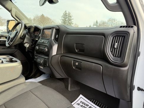 Used 2021 Chevrolet Silverado 2500 Custom image 12