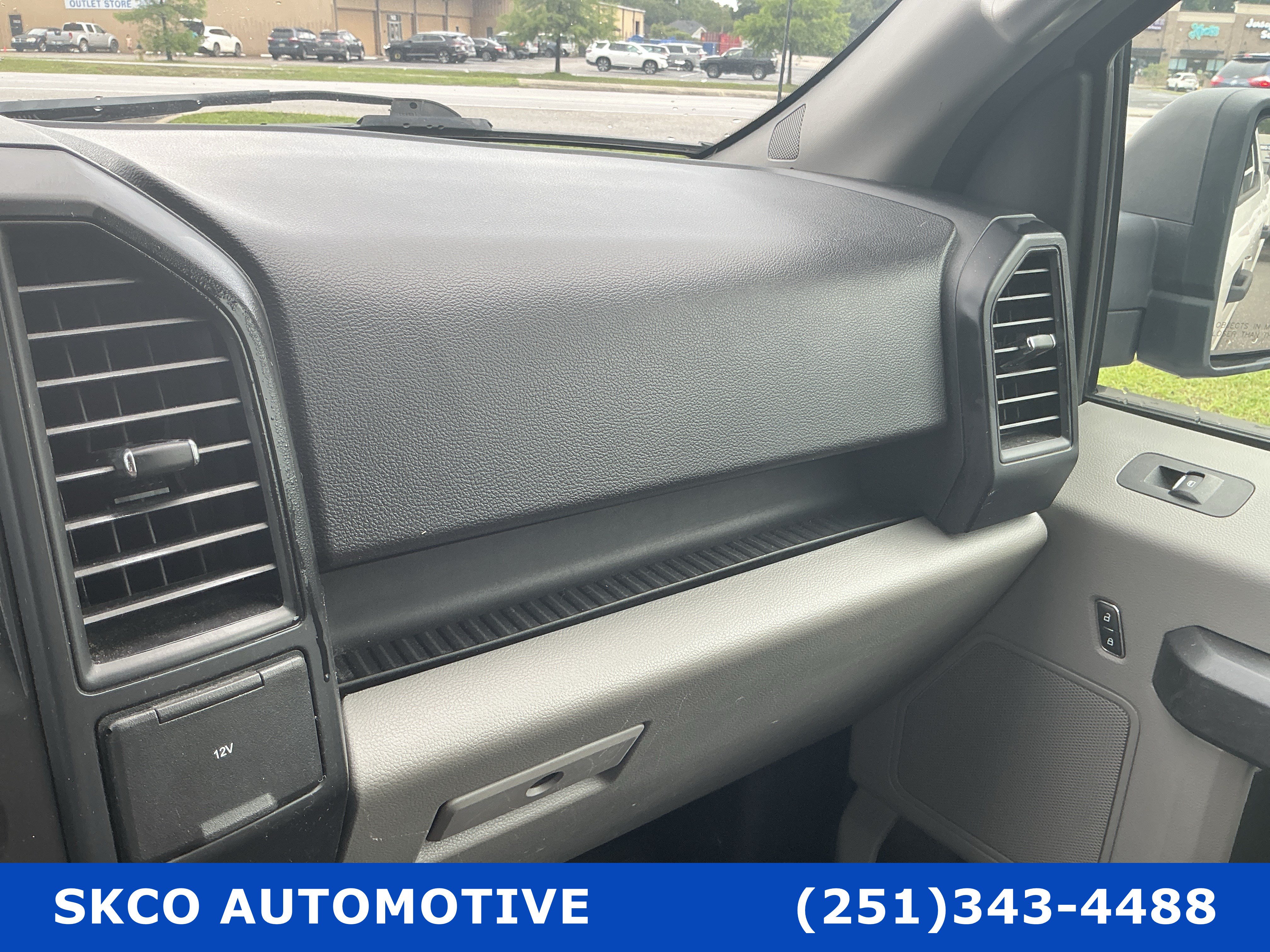 Used 2018 Ford F150 XL w/ Equipment Group 101A Mid RWD image 24