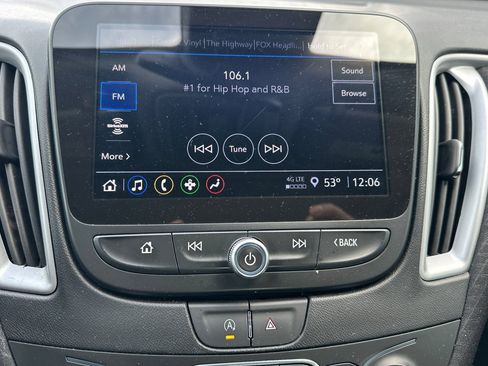 Used 2023 Chevrolet Malibu LT image 21