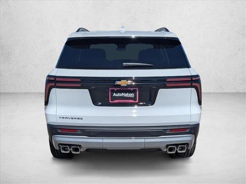 New 2026 Chevrolet Traverse LT FWD image 6