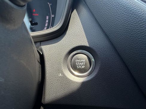 Used 2026 Toyota Corolla SE FWD image 24