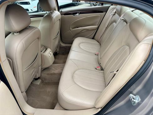 Used 2006 Buick Lucerne CXL w/ Luxury Package image 16