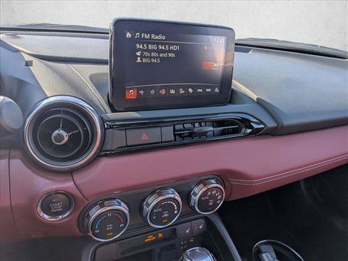 Used 2020 MAZDA MX-5 Miata Grand Touring image 12