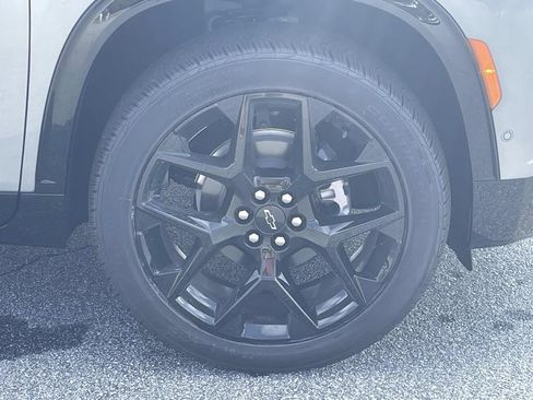 New 2026 Chevrolet Traverse RS image 9