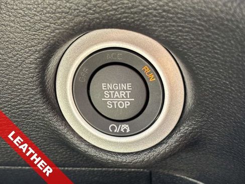 New 2026 Chrysler Pacifica Limited w/ S Appearance Package image 17