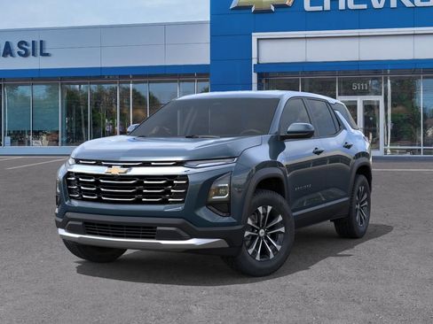 New 2027 Chevrolet Equinox LT FWD image 6