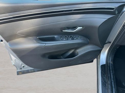 Certified 2024 Hyundai Tucson SE FWD image 15