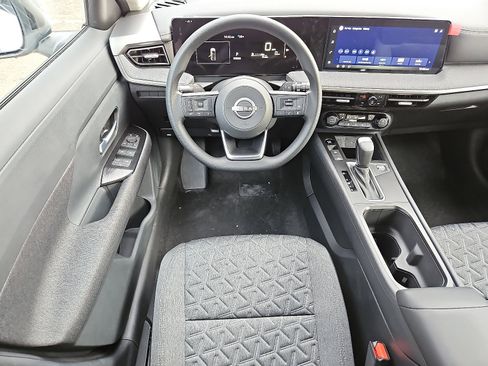 New 2026 Nissan Kicks SV image 9