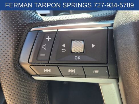 Used 2023 Mitsubishi Outlander SE image 29