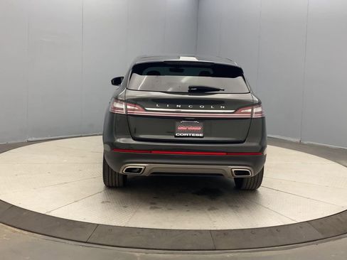 Used 2023 Lincoln Nautilus Reserve w/ Equipment Group 201A AWD/4WD image 4