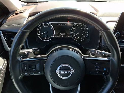 Used 2023 Nissan Rogue SL AWD/4WD image 19