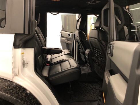 Used 2021 Ford Bronco Badlands image 33