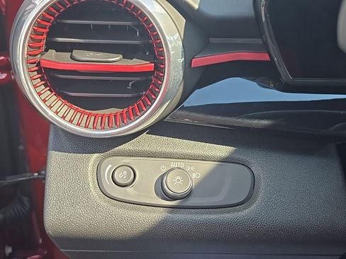 Certified 2024 Chevrolet Trax RS w/ Driver Confidence Package image 17