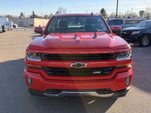 Used 2018 Chevrolet Silverado 1500 LT w/ All Star Edition image 3