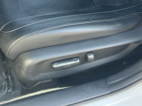 Used 2019 Honda Civic Touring image 25