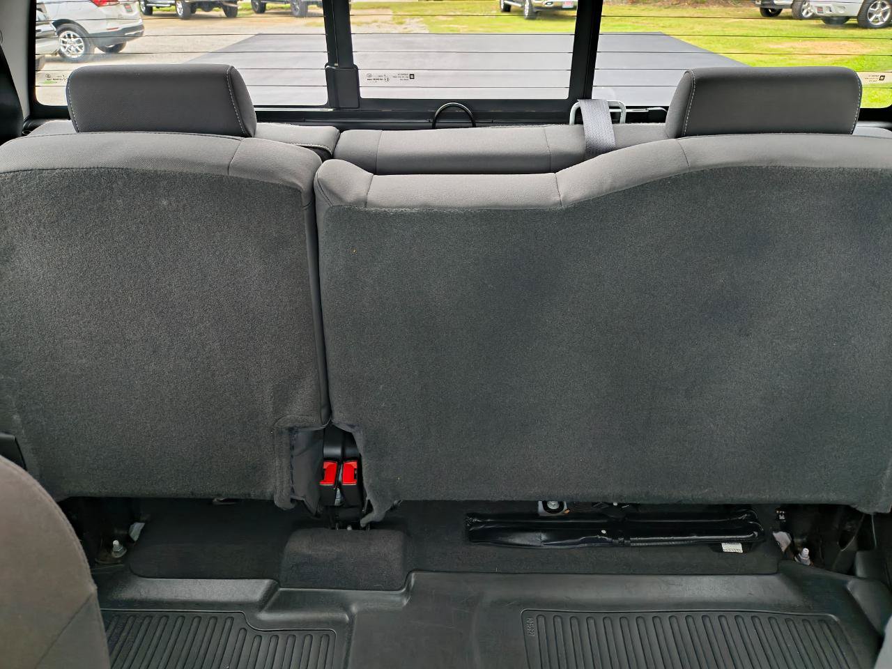 Used 2018 Chevrolet Silverado 1500 LT w/ All Star Edition AWD/4WD image 14