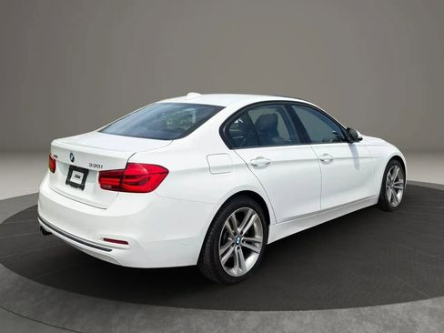 Used 2018 BMW 330i xDrive Sedan AWD/4WD image 7