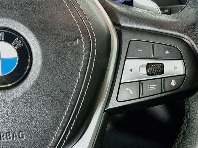 Used 2021 BMW X5 sDrive40i w/ Premium Package RWD image 12