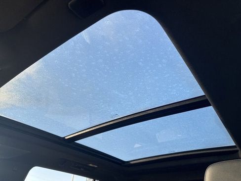 Used 2021 Chevrolet Tahoe LT image 29