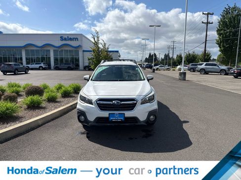 Used 2019 Subaru Outback 2.5i Premium AWD/4WD image 6