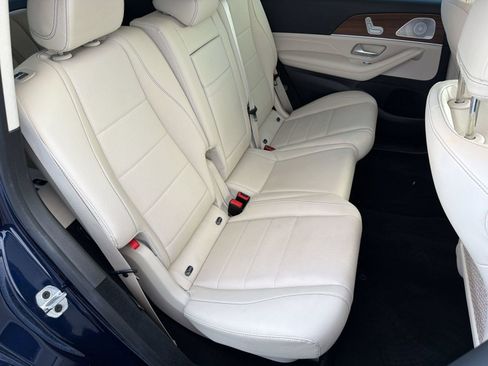 Used 2022 Mercedes-Benz GLS 450 4MATIC image 31