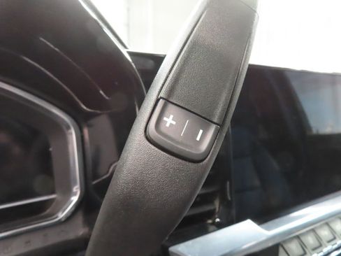 Used 2024 Chevrolet Silverado 2500 High Country image 51