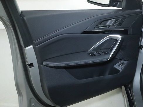 Used 2025 BMW X1 xDrive28i w/ Convenience Package AWD/4WD image 17