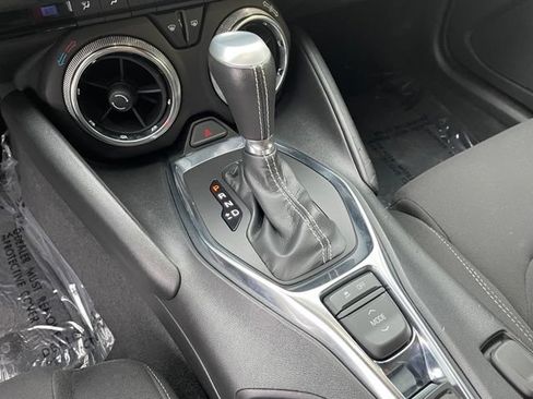 Used 2020 Chevrolet Camaro LT RWD image 21