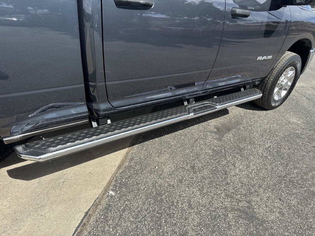 Used 2025 RAM 2500 Big Horn AWD/4WD image 28