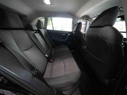 Certified 2025 Toyota RAV4 XLE AWD/4WD image 25