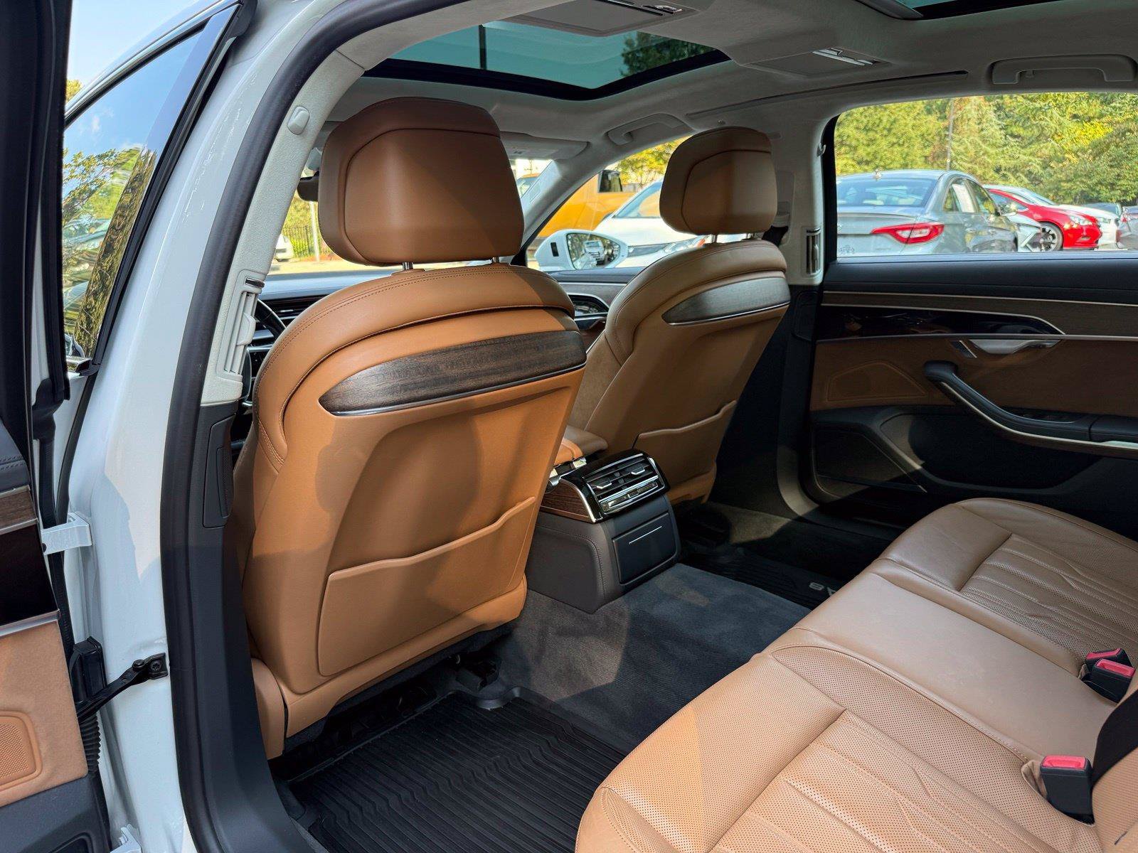 Used 2020 Audi A8 L 4.0T AWD/4WD image 29