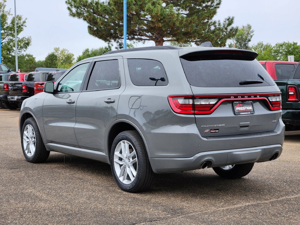 Used 2025 Dodge Durango GT AWD/4WD image 3