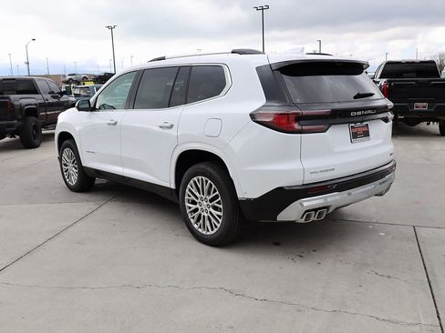 New 2026 GMC Acadia Denali w/ Super Cruise Package image 4