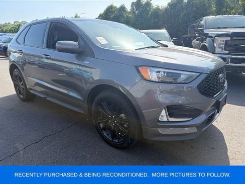 Used 2024 Ford Edge ST-Line w/ Class II Trailer Tow Package AWD/4WD image 1