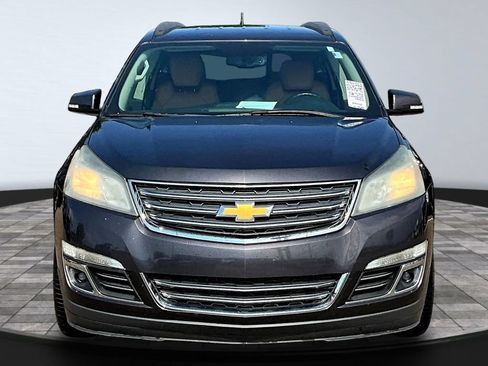 Used 2013 Chevrolet Traverse LTZ FWD image 2