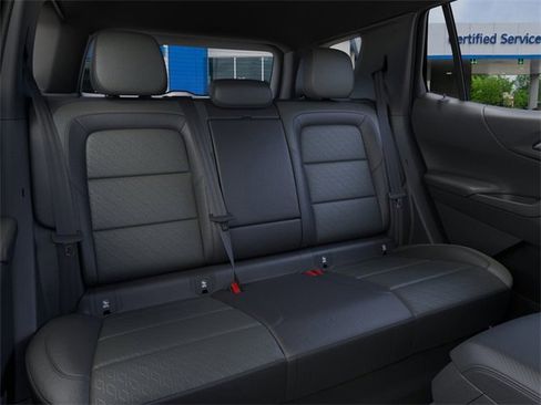 New 2026 Chevrolet Equinox LT w/ Convenience Package II image 17