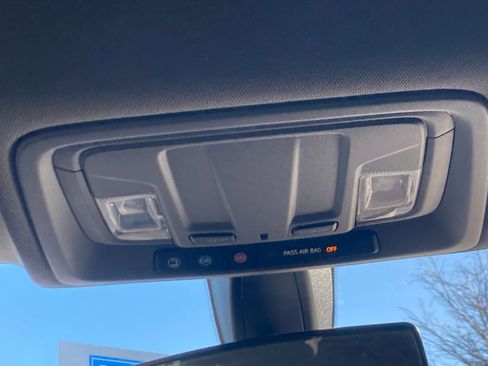 Used 2021 Chevrolet Silverado 1500 LT Trail Boss w/ LPO, Dark Essentials Package image 16