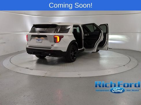 Certified 2021 Ford Explorer ST w/ Equipment Group 401A image 9