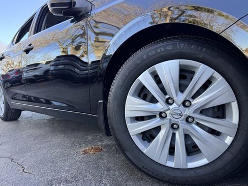 Used 2024 Nissan Sentra S image 9