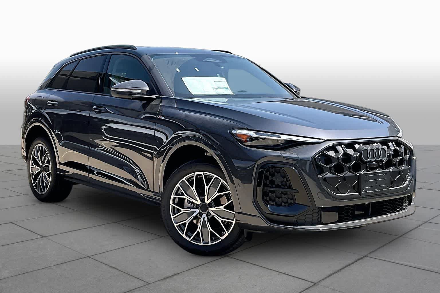 New 2026 Audi Q5 Premium Plus w/ Premium Plus AWD/4WD image 2