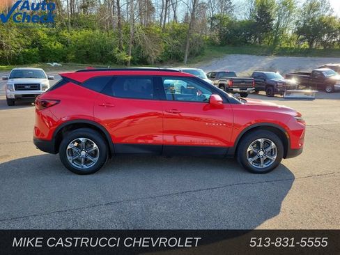 Used 2024 Chevrolet Blazer LT w/ Convenience Package FWD image 6