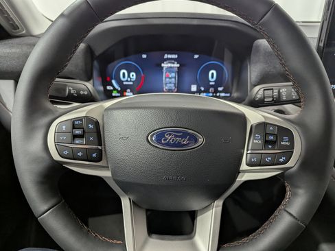 New 2026 Ford Explorer Active w/ Active Comfort Package AWD/4WD image 19