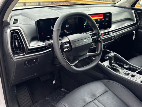 New 2026 Kia Sorento S image 18