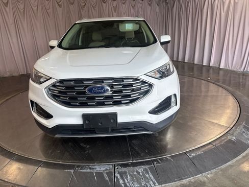 Used 2022 Ford Edge SEL w/ Convenience Package AWD/4WD image 2