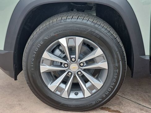 New 2026 Chevrolet Equinox LT FWD image 36