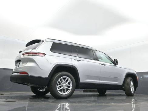 New 2026 Jeep Grand Cherokee L Laredo AWD/4WD image 35