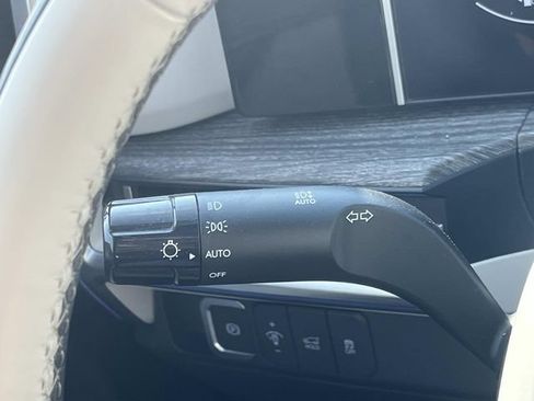 Used 2024 Hyundai Santa Fe Calligraphy FWD image 43