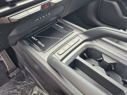 New 2027 Kia Telluride SX X-Line AWD/4WD image 9