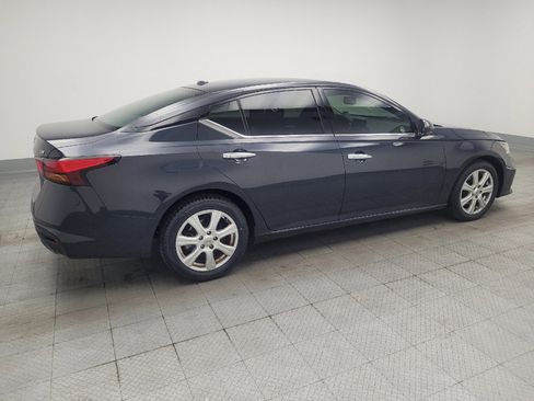 Used 2019 Nissan Altima 2.5 SV FWD image 10